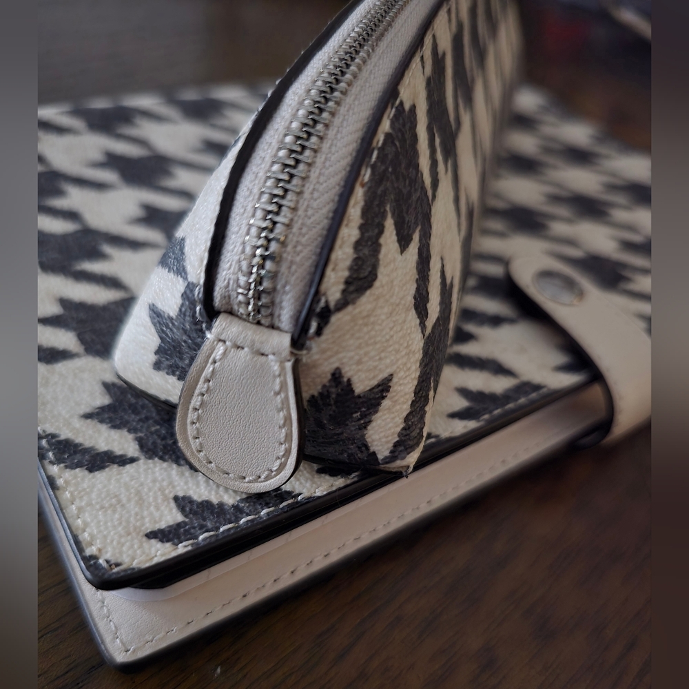 COACH Houndstooth Print Notebook & Pencil Case SET Silver/Cream/Black NWOT - Picture 13 of 14